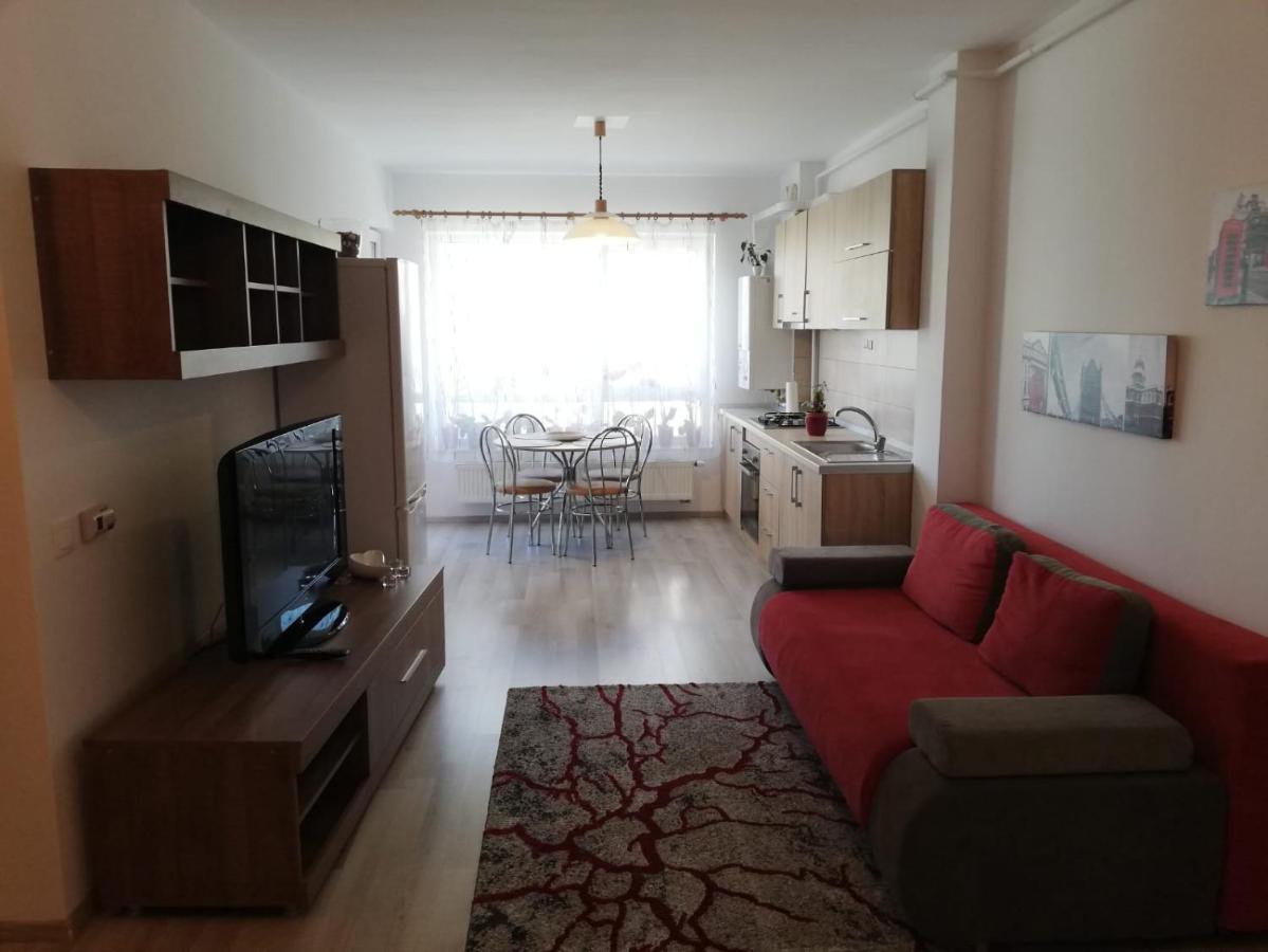 Avantgarden3 Μπρασόβ Εξωτερικό φωτογραφία